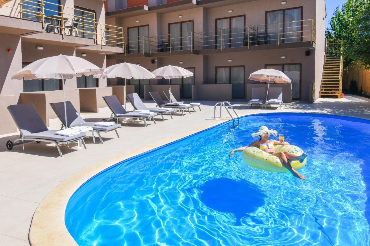 Palladium Sithonia